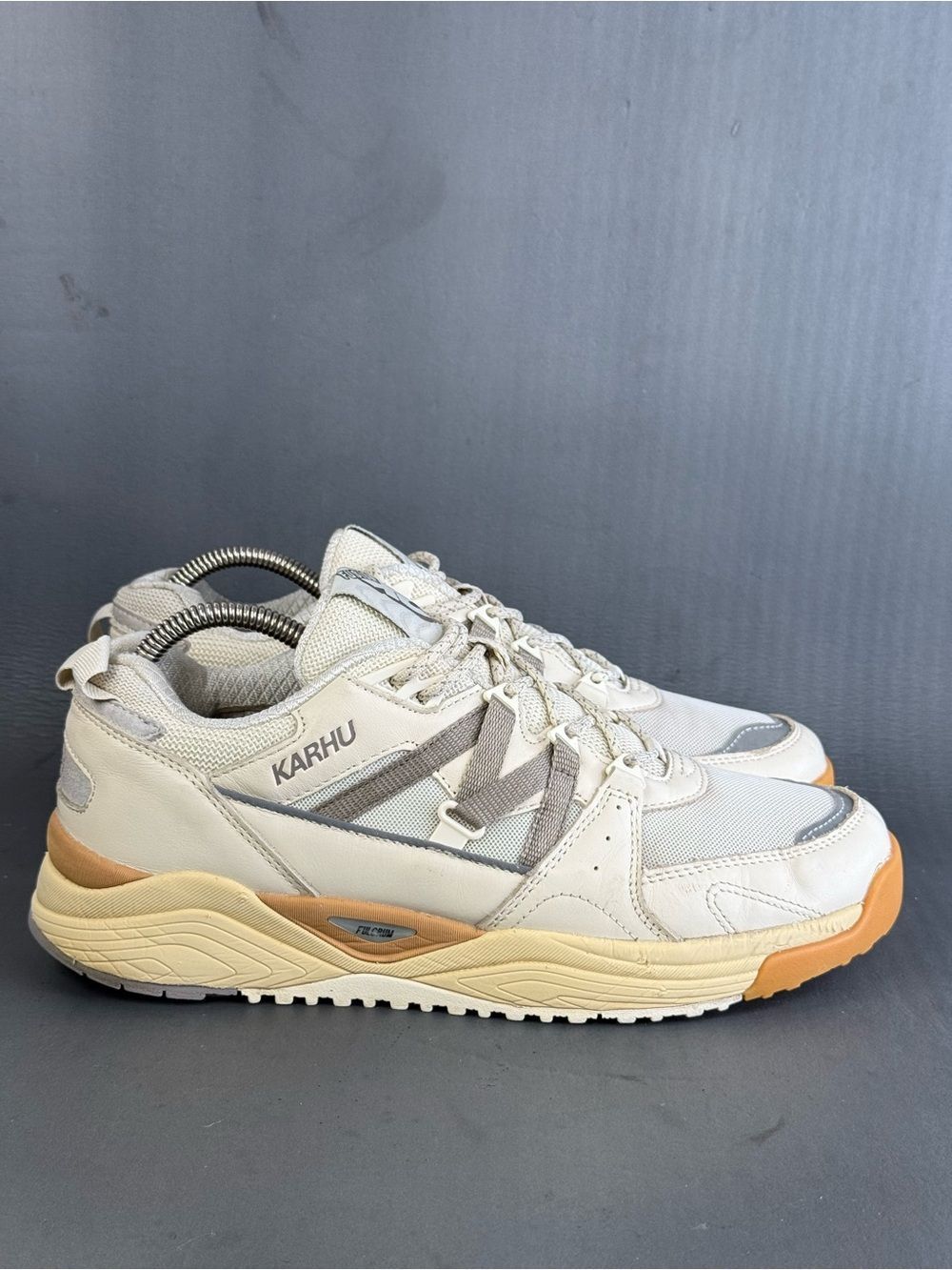 Karhu Fusion XC 'Solitary Star' athletic sneaker shoes men’s size 8.5